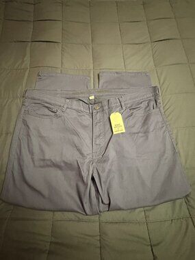 Blake Shelton Flint Blue Hybrid Traditional 5 Pocket Pant - 44 x 26 - NIP